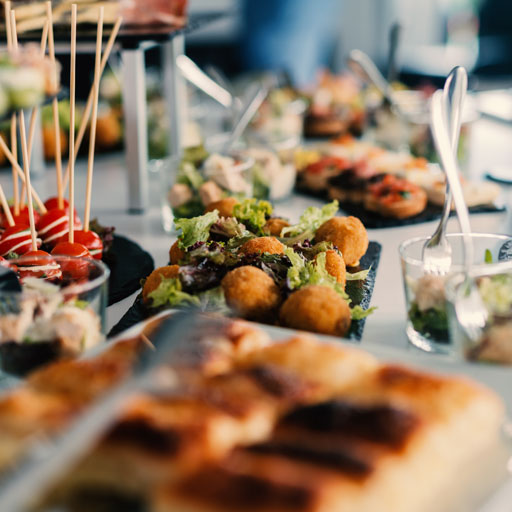 banquet table