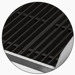 Cast-iron grill plate for meat and fish