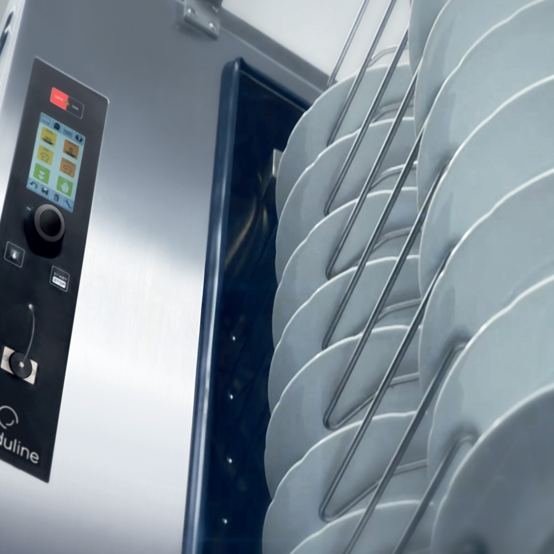 Moduline's Food Holding On Plates
