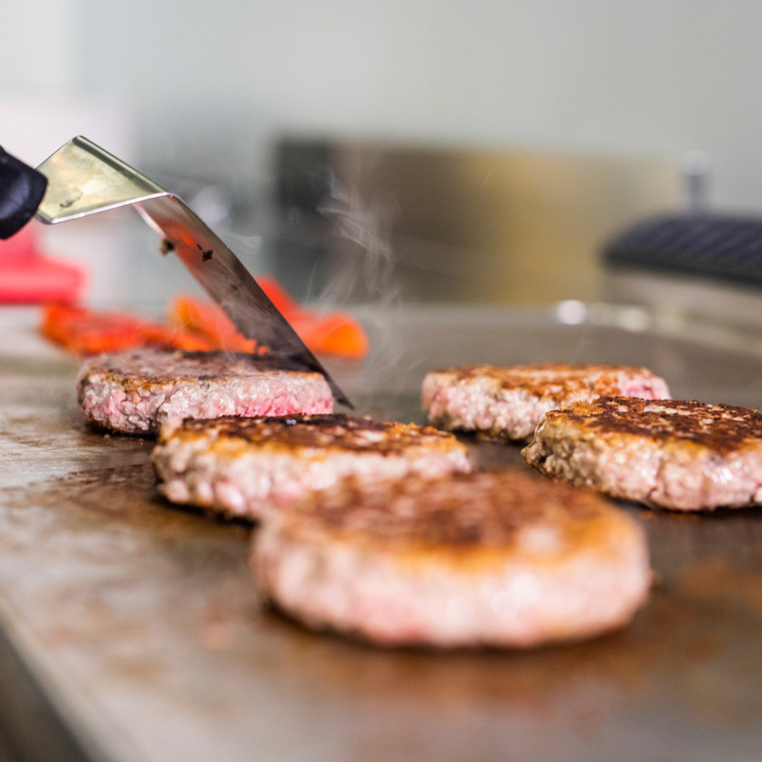 Baron Griddle Cooking Burger Patties