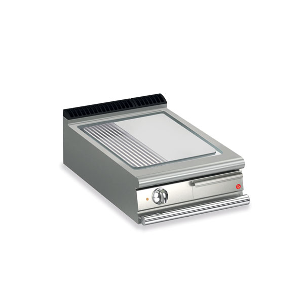 Baron 1 burner electric fry top with 2/3 smooth 1/3 ribbed mild steel plate and thermostat control.