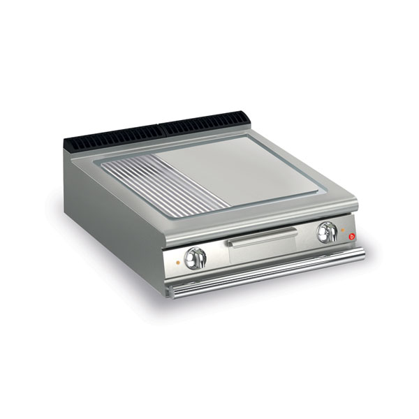 Baron 2 burner electric fry top with 2/3 smooth 1/3 ribbed mild steel plate and thermostat control.