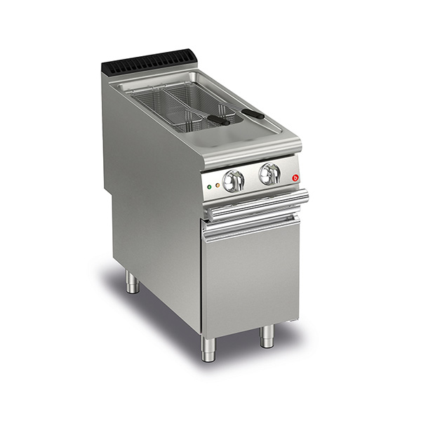 Baron 23L single basin gas deep fryer.