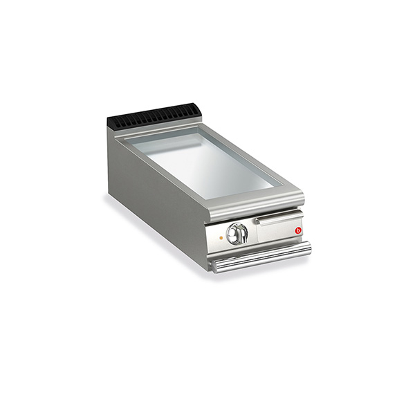 Baron 1 burner electric fry top with smooth chrome plate and thermostat control.