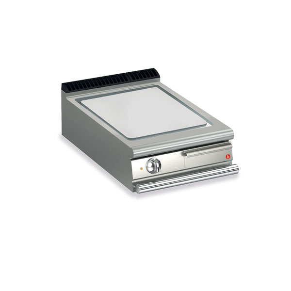 Baron 1 burner electric fry top with smooth mild steel plate and thermostat control.